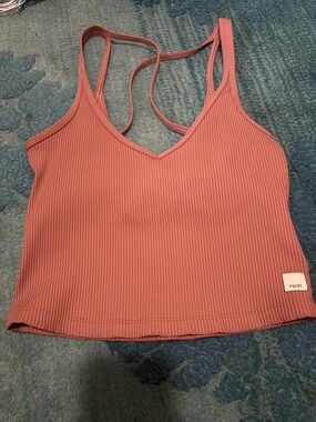 Vuori Ribbed V-Neck Camisole in Dusty Rose